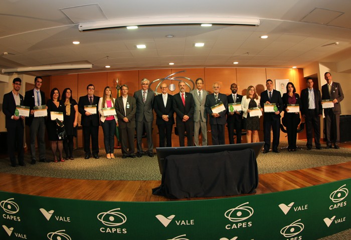 Entrega dos prêmios Vale-Capes de Dissertações de Mestrado (Foto: Priscilla Venancio - CCS/Capes). 
