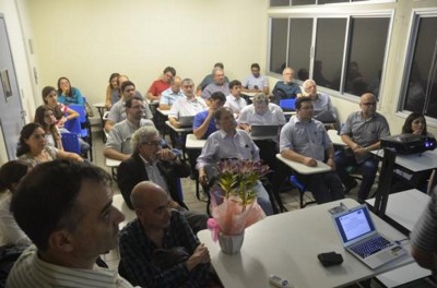 Discussão sobre rumos da tribologia no Brasil foi uma das sessões do evento.
