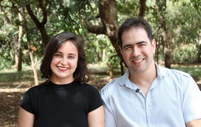 Helena Augusta Lisboa de Oliveira e o professor Alex Fabiano C. Campos. Crédito: Aniger Lisboa. 