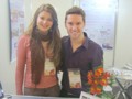 ngela Crespi e Felipe Cemin, estudantes da seo UCS do Instituto, atenderam os visitantes.